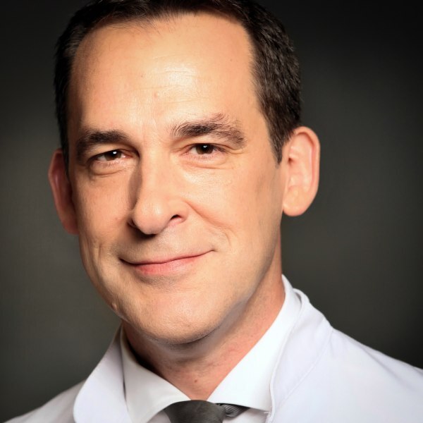 csm_akk-unfallchirurgie-prof-dr-sven-lendemans-16811-q4-jpg-ID4639_7a8894f939